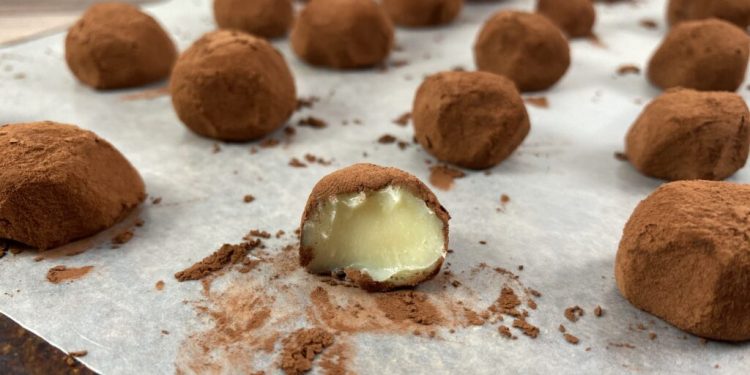 Hint o’Mint Truffles - My Ketogenic Kitchen