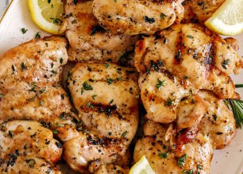 This Lemon Herb Grilled Chicken is easily made with just a few simple ingredients for a delicious, healthy meal!  Packed with so much flavor thanks to tangy lemon juice, tons of garlic, and fresh thyme!