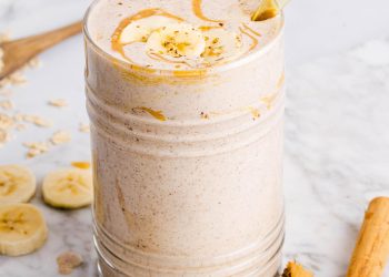 Start your morning off with this thick and creamy Healthy Banana Oat Breakfast Smoothie! Packed with protein and easily made with wholesome ingredients in just 5 minutes to keep you feeling full and satisfied all morning long.