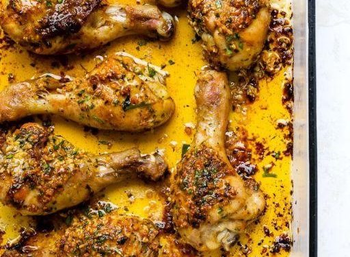 Garlic Butter Baked Chicken Legs