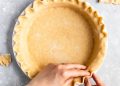 shaping a pie crust